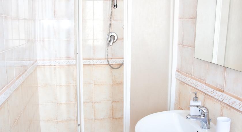 B&B Cagliari Ariosto קליארי חדר תמונה