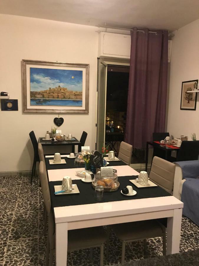 B&B Cagliari Ariosto קליארי מראה חיצוני תמונה